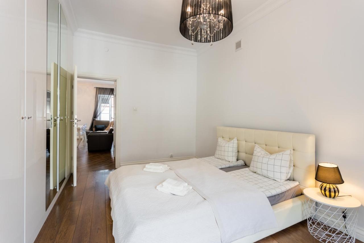 Golden Apartments Warsaw - Stylish And Luxury Apartment - Podwale Varsóvia Exterior foto